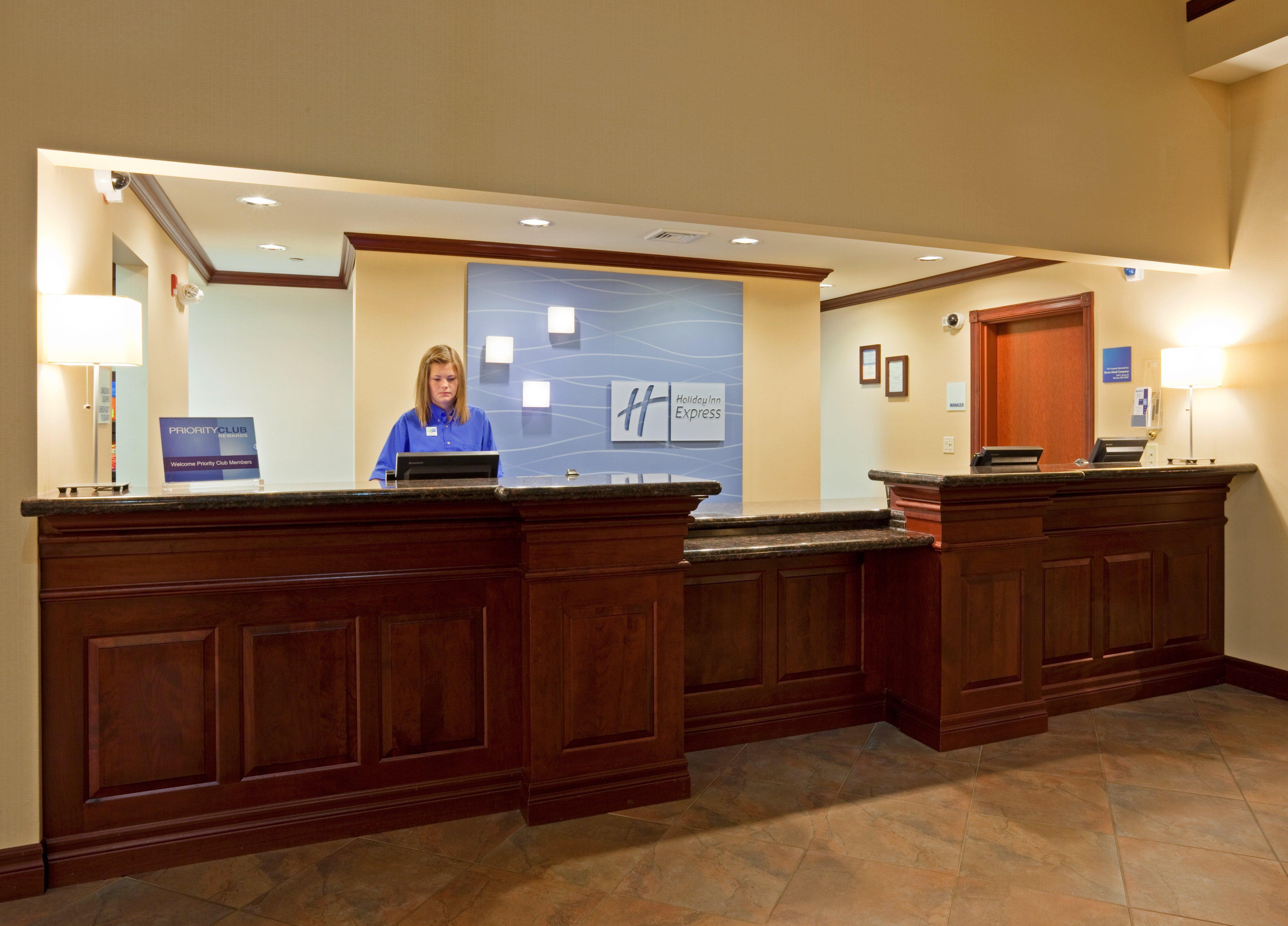 Holiday Inn Express Winona By Ihg Bagian luar foto